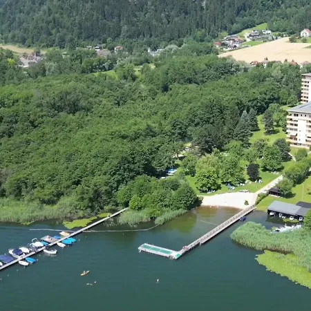 Sandro Haus Kmb Seeappartement Am Ossiacher Mit Direktem Seezugang Und Hallenbad Tschoran