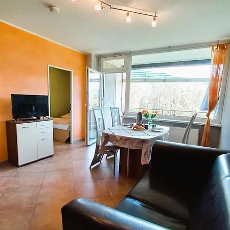 Sandro Haus Kmb Seeappartement Am Ossiacher Mit Direktem Seezugang Und Hallenbad Lägenhet *