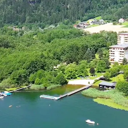 Sandro Haus Kmb Seeappartement Am Ossiacher Mit Direktem Seezugang Und Hallenbad Lägenhet *