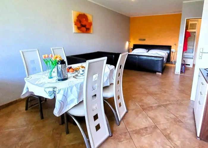 Sandro Haus Kmb Seeappartement Am Ossiacher Mit Direktem Seezugang Und Hallenbad